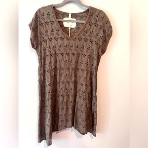 VINTAGE JOHNNY WAS Brown Eyelet Short Sleeve Asymmetrical Hem Tunic Silk Top S